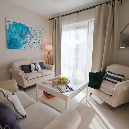 Apartamento Casa Lura At Gjiri I Lalzit, San Pietro